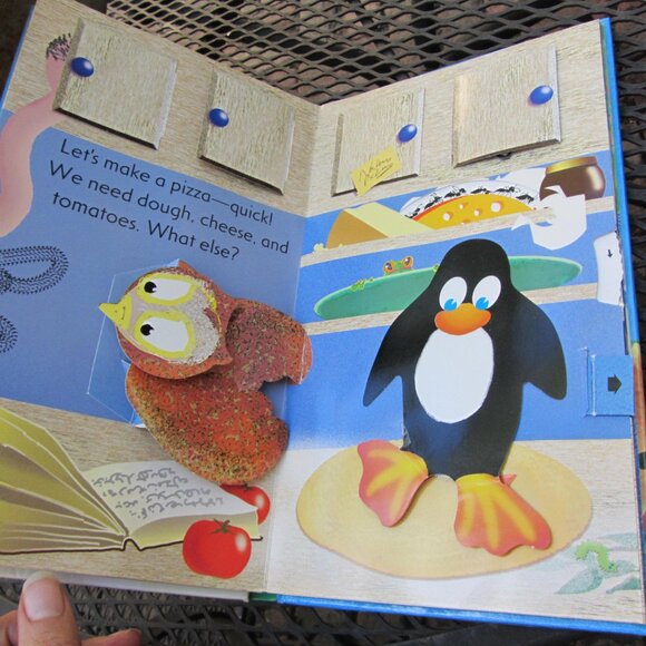 pizza! A yummy pop-up By jan pienkowski hardcover 2001 (B63) - Picture 6 of 10